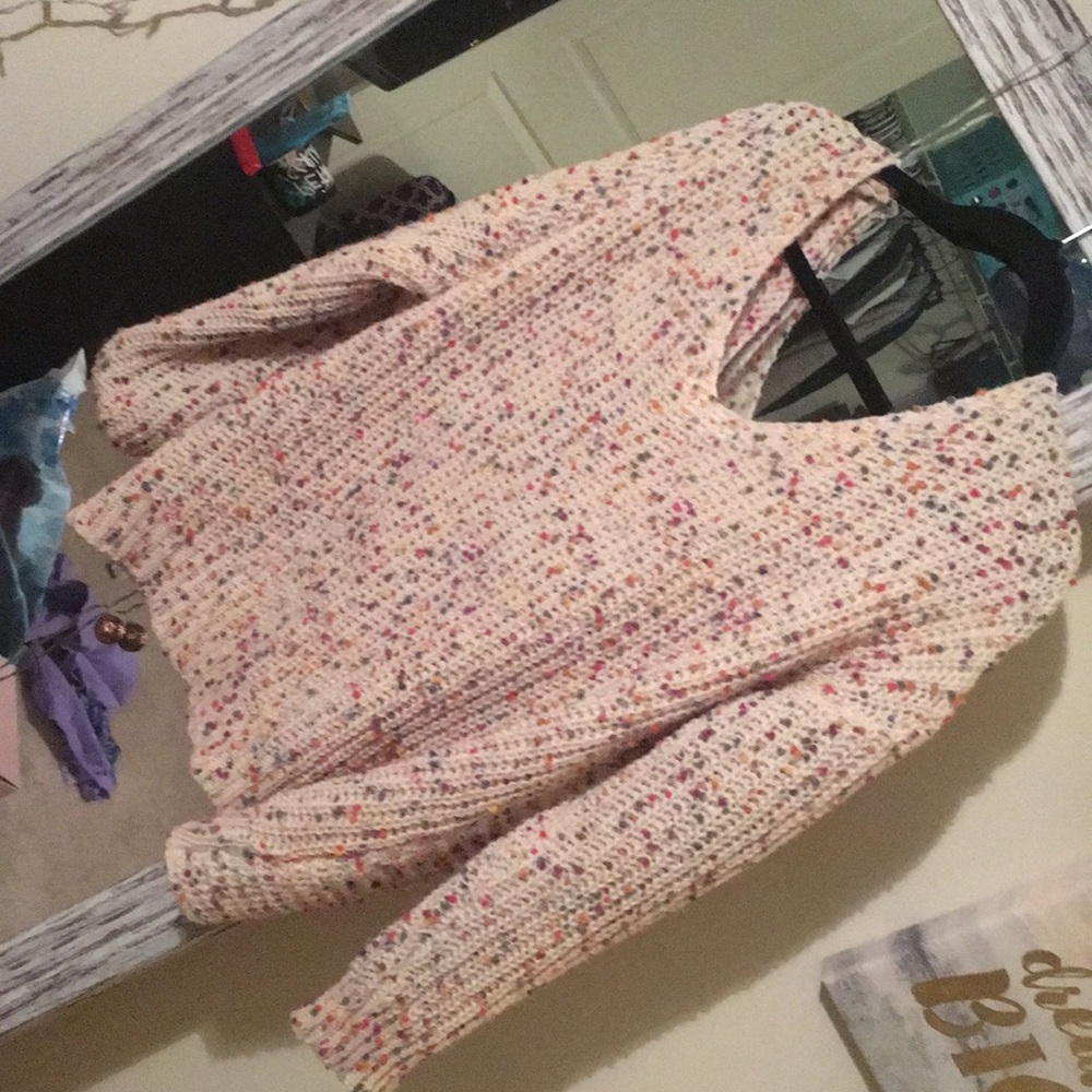 Boutique Cross back Sweater!